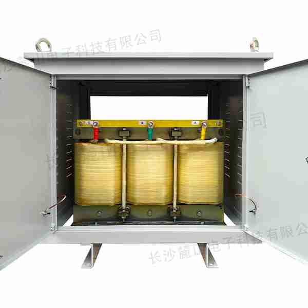 變壓器按電壓高低可劃分為哪幾個類別？