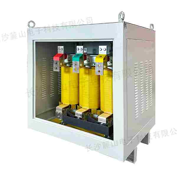 自耦變壓器出線端的避雷器保護是如何進行的呢？